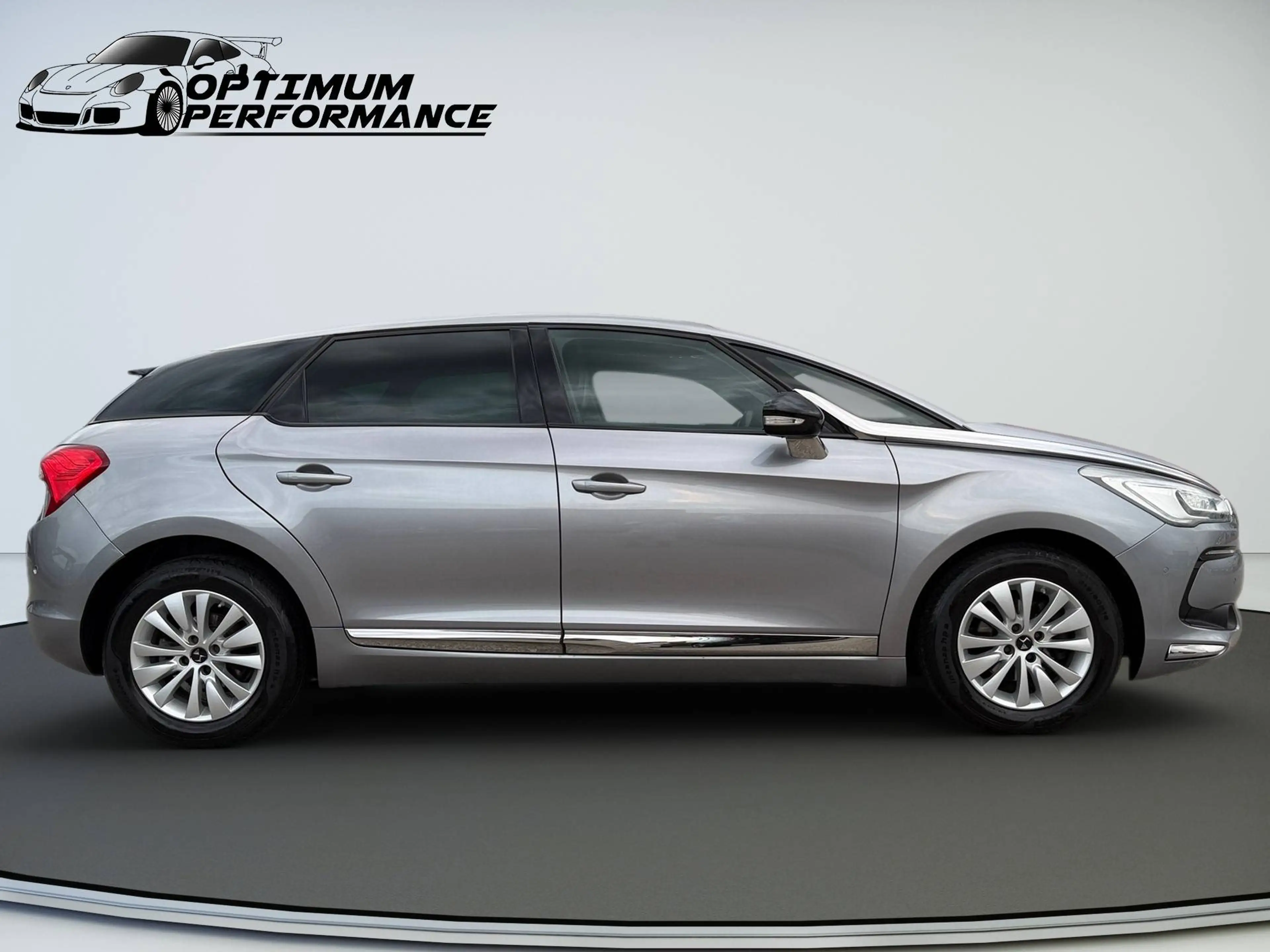 DS Automobiles DS 5 1.6 HDI Blue — photo 7