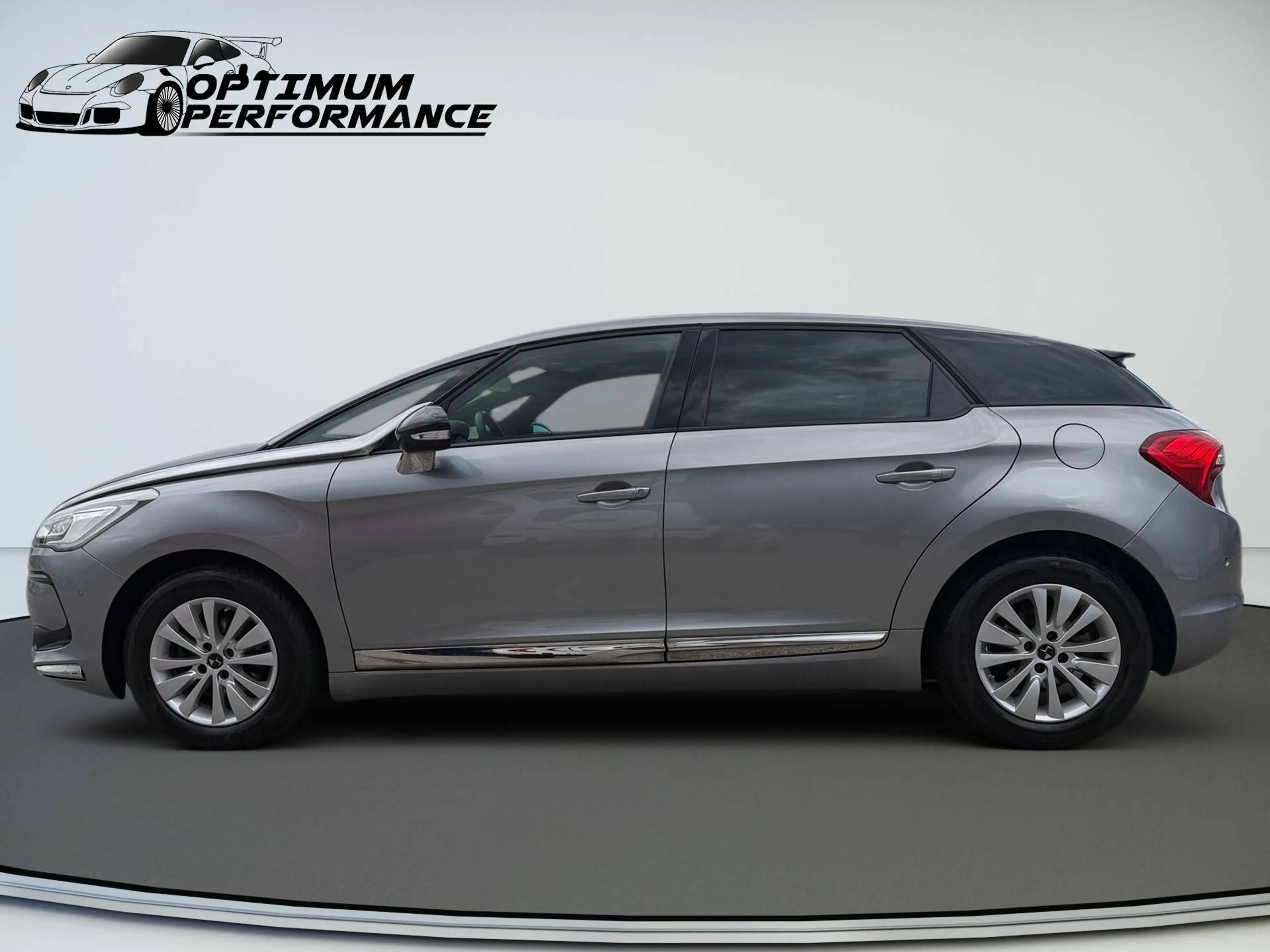 DS Automobiles DS 5 1.6 HDI Blue — photo 8