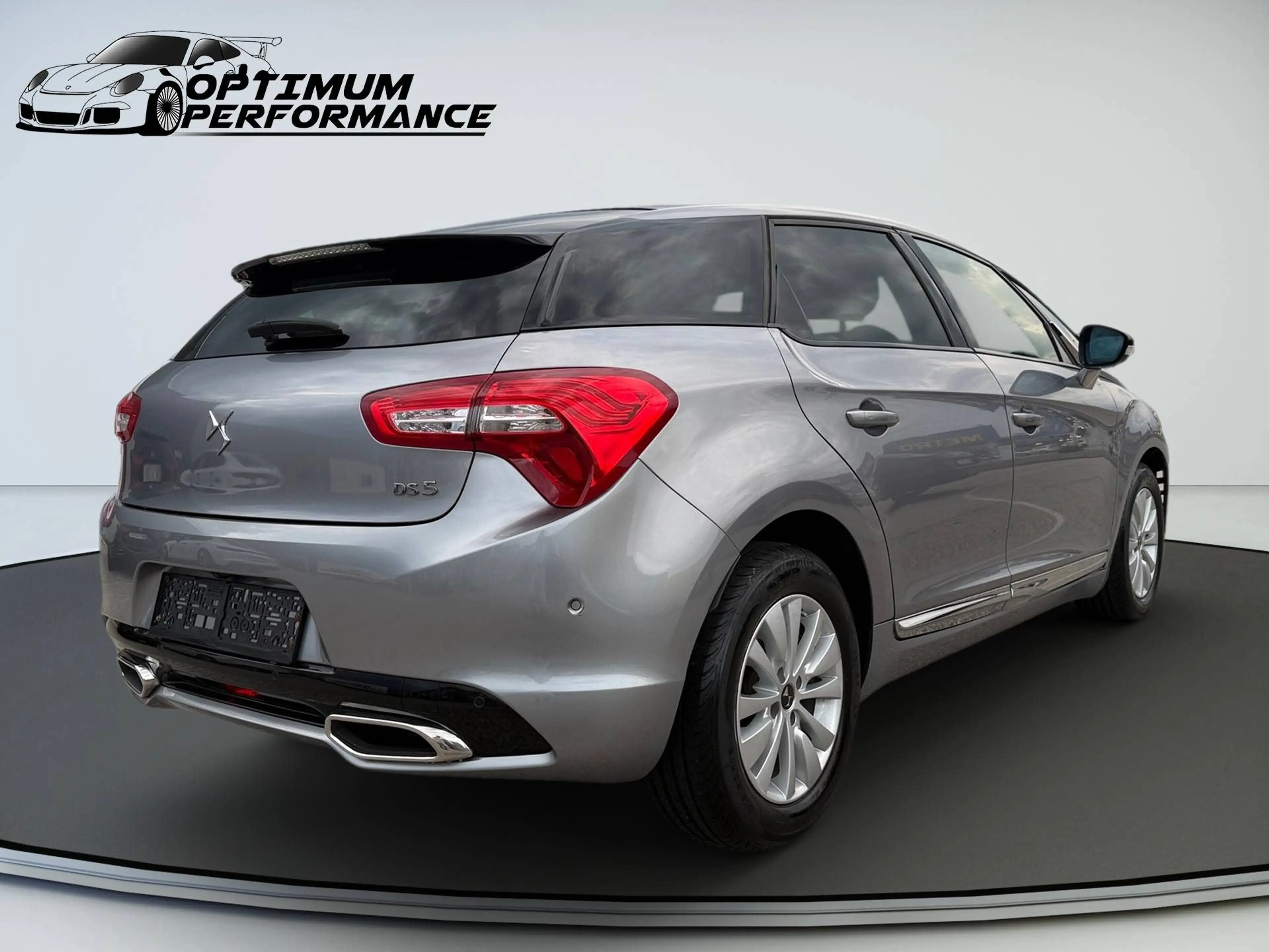 DS Automobiles DS 5 1.6 HDI Blue — photo 4