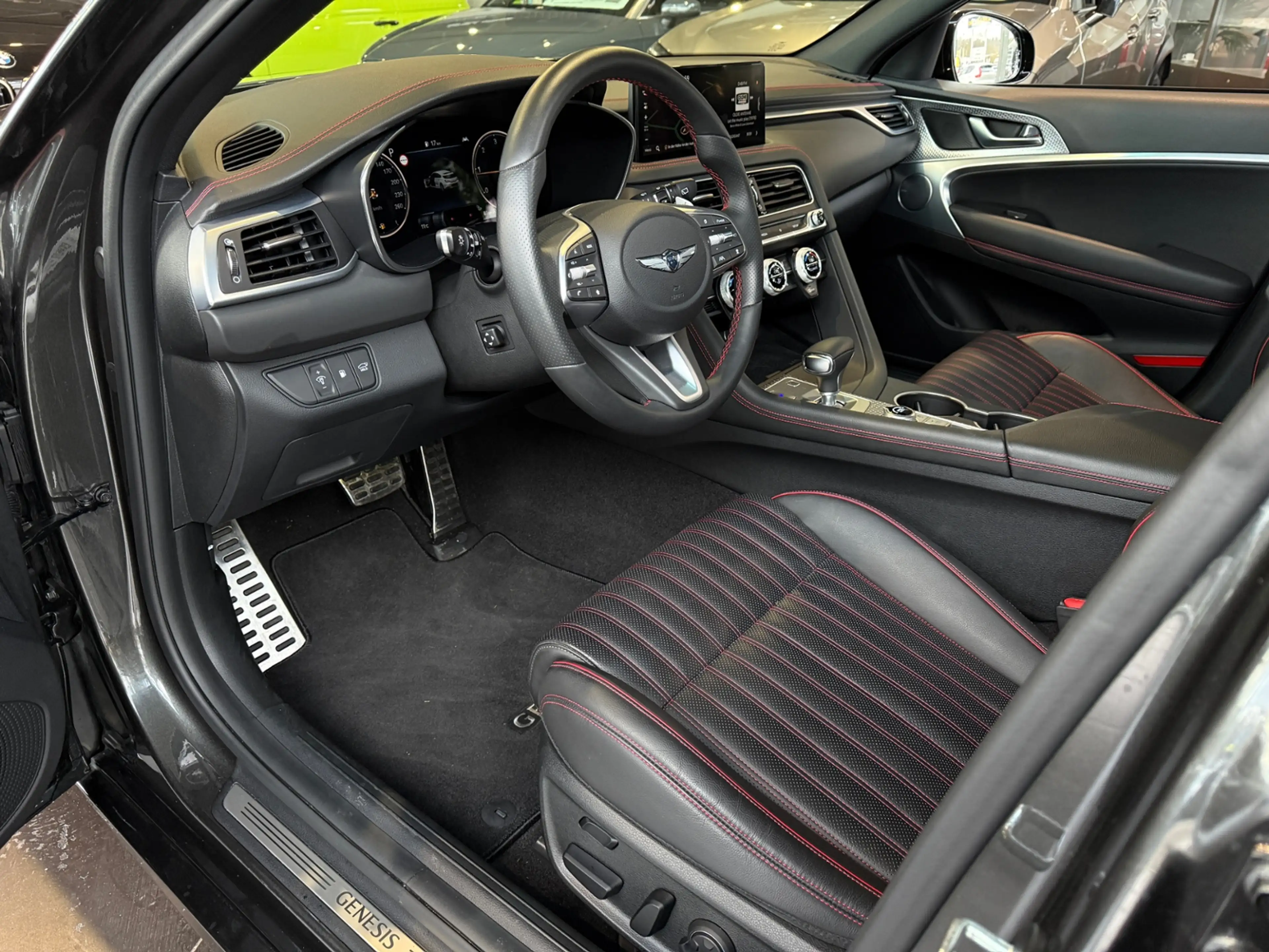 Genesis G70 Shooting Brake Sport AWD PANO 360° ACC — photo 8