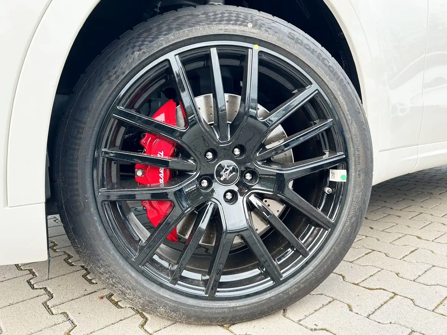 Maserati Levante Modena Ultima AWD MJ 24 ACC LED SD Fehér - 2