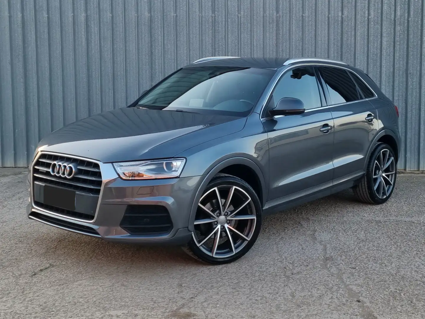 Audi Q3 Q3 2.0 tdi 150cv s-tronic Grigio - 1