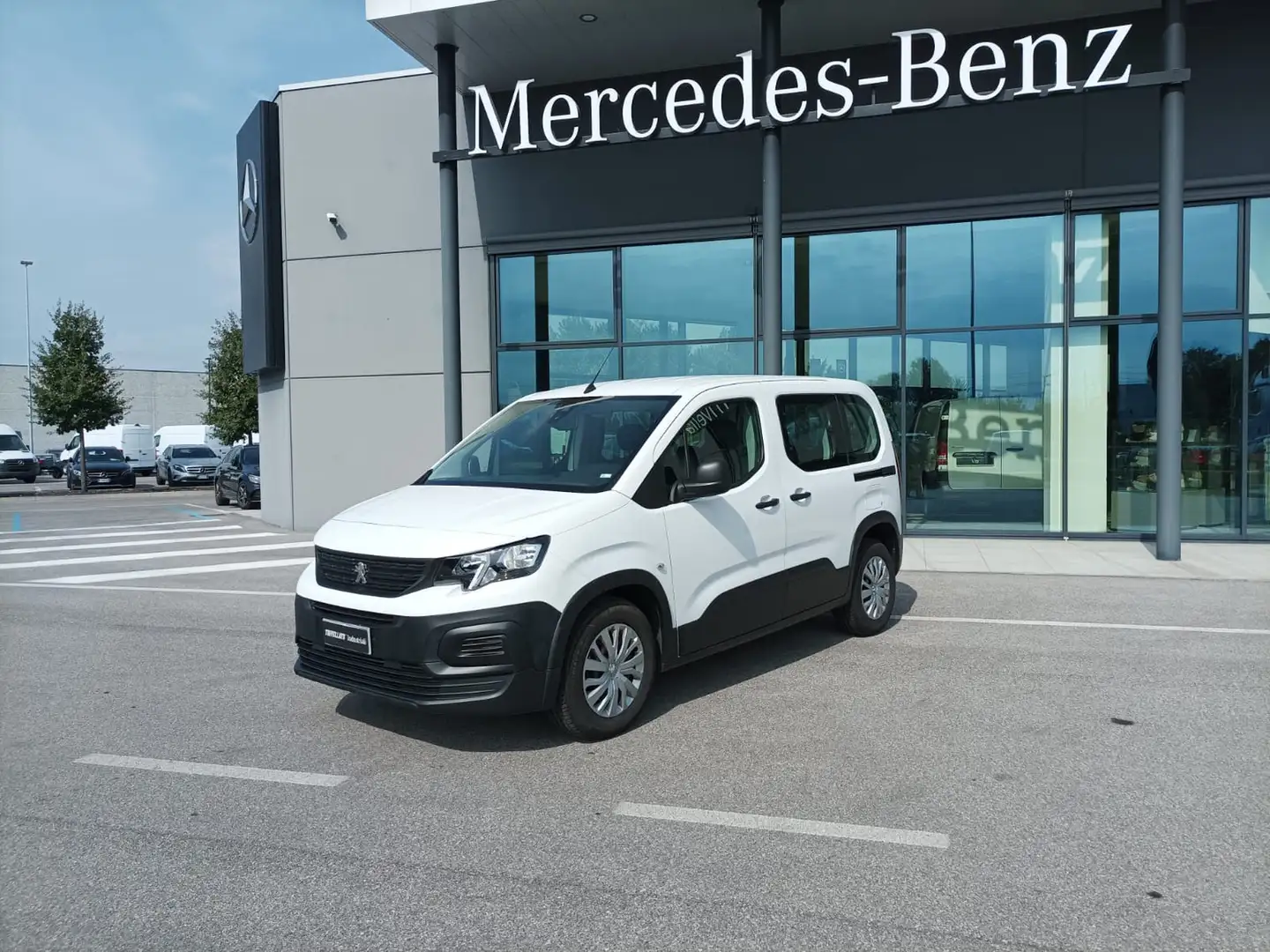 Peugeot Rifter 1.5 bluehdi active 100cv Bianco - 2
