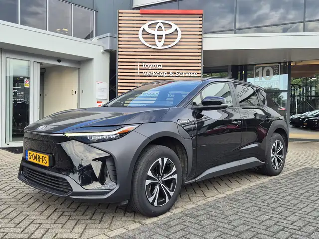 Toyota bZ4X Launch Edition 71 kWh CAMERA ADAPTIVE CRUISE