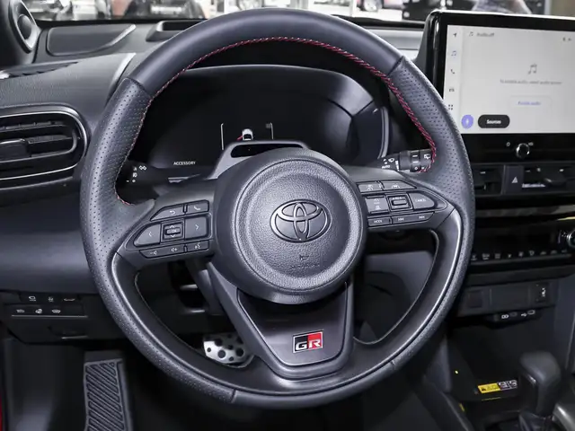 Toyota Yaris Cross view 10