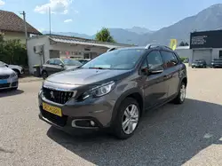 Peugeot 2008 BlueHDi 100cv Signature 2019