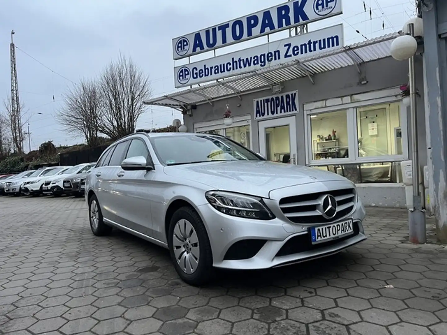 Mercedes-Benz C 200 C 200d T 4Matic Blue Efficiency Avantgarde Kombi Argento - 1