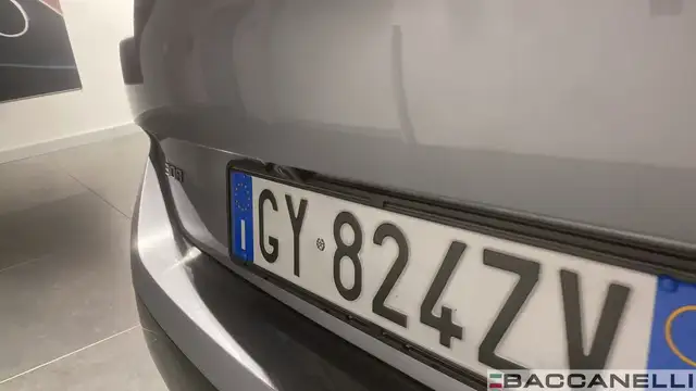 Peugeot 308 view 7