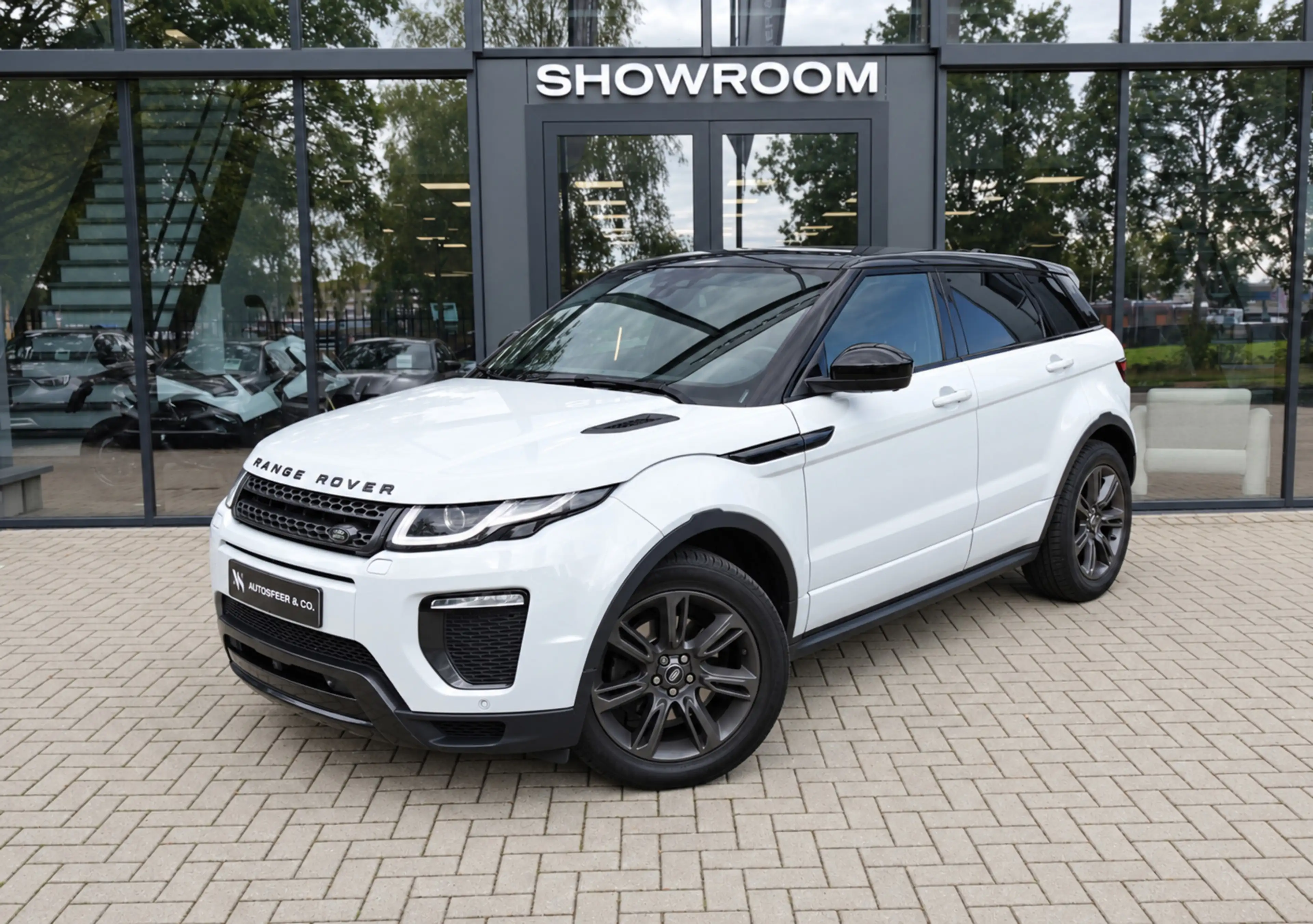 Land Rover Range Rover Evoque 2.0 TD4 SE Dynamic PANO KEYLESS CAM