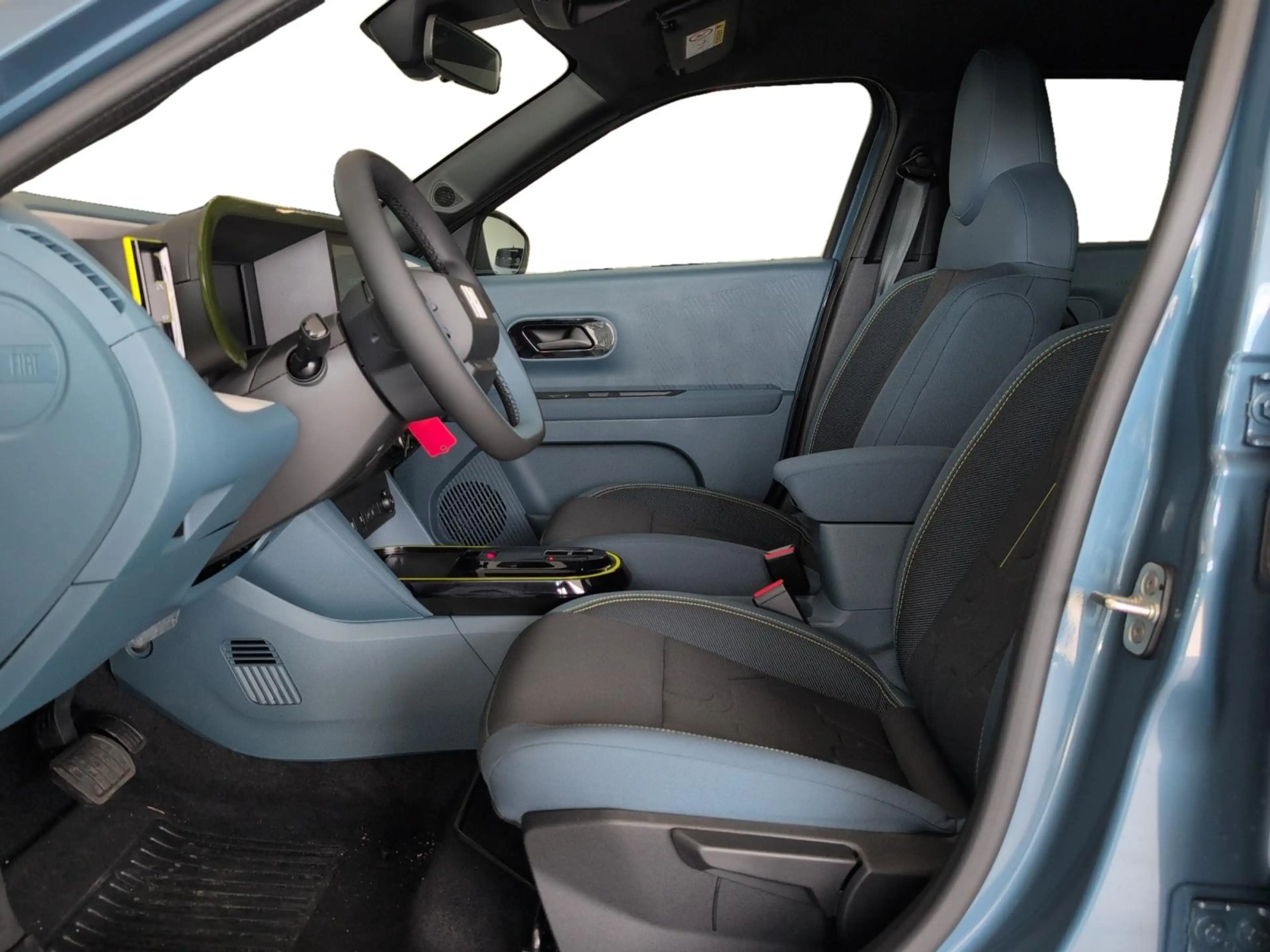 Fiat Grande Panda Icon 1.2 Hybrid 110pk e-DCS6 | MEGADEAL | SNEL LEV — photo 3