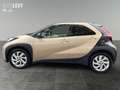 Toyota Aygo X 1.0 Pulse Aut. *CARPLAY*AA*ACC*SHZ* Beige - thumbnail 3