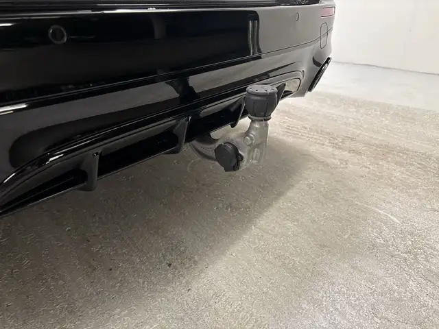 Mercedes-Benz E 53 AMG HYBRID 4MATIC+ T-Modell LED Distr PTS Ansicht 18