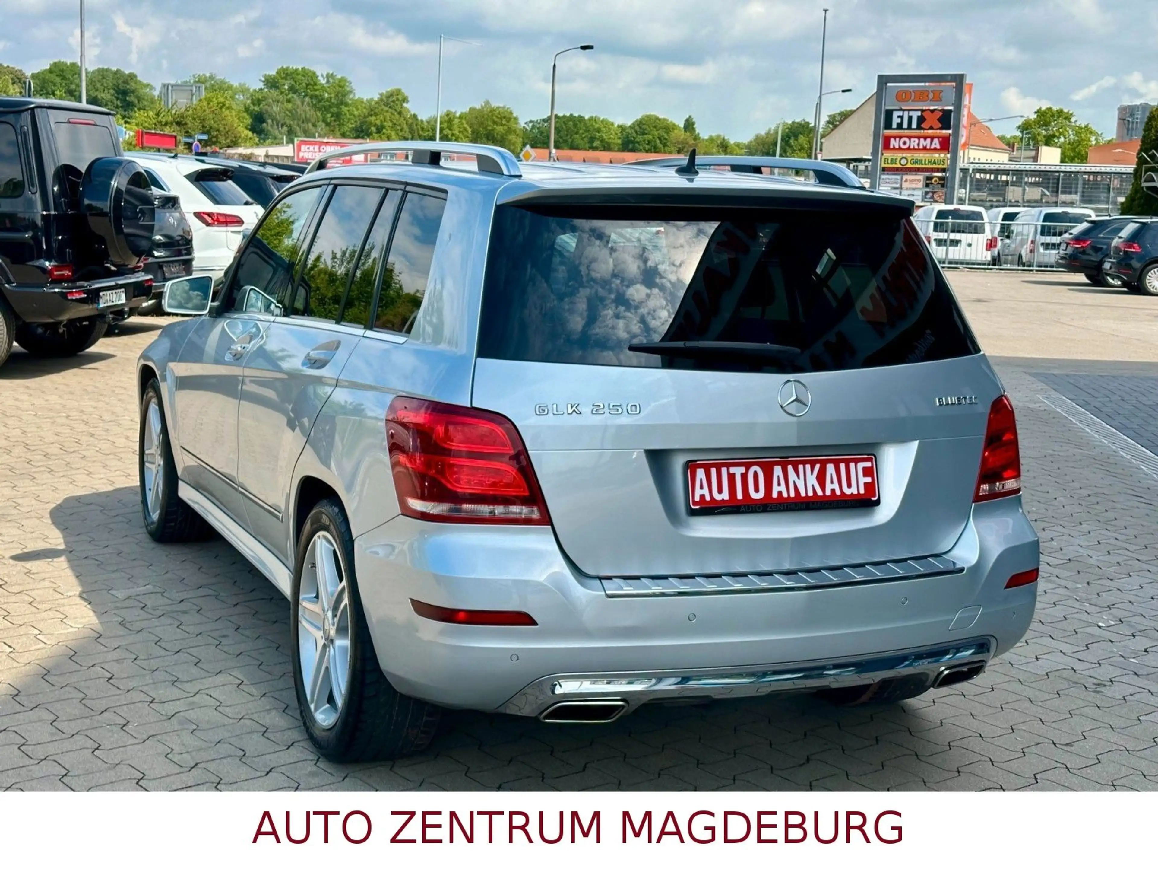 Mercedes-Benz GLK 250 GLK250 CDI BlueTec 4Matic*AUTOMATIK*TEMPO*NAVI* — photo 9