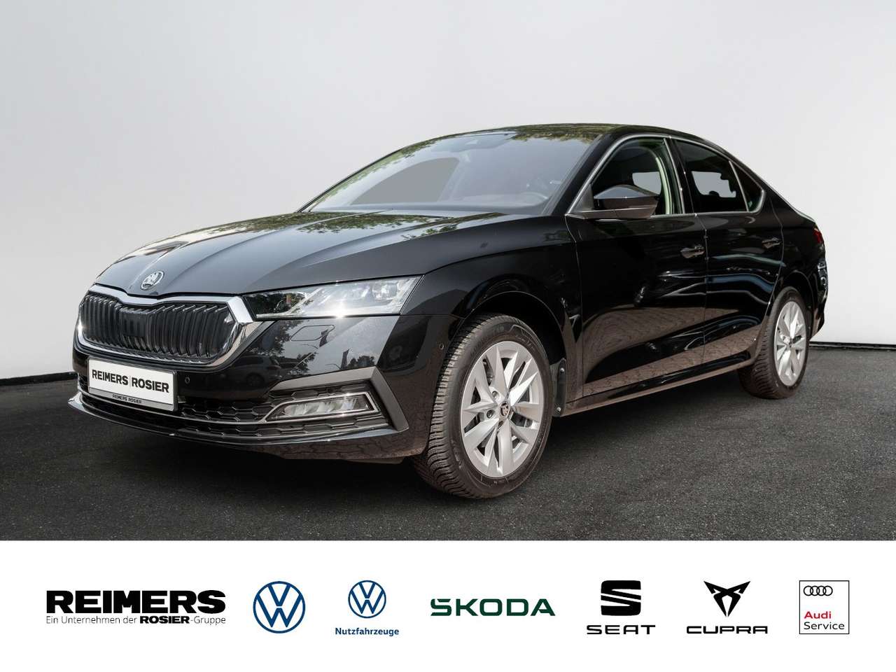 Skoda Octavia 2023 — Style TSI Kam. Navi Virtual ACC HUD LED