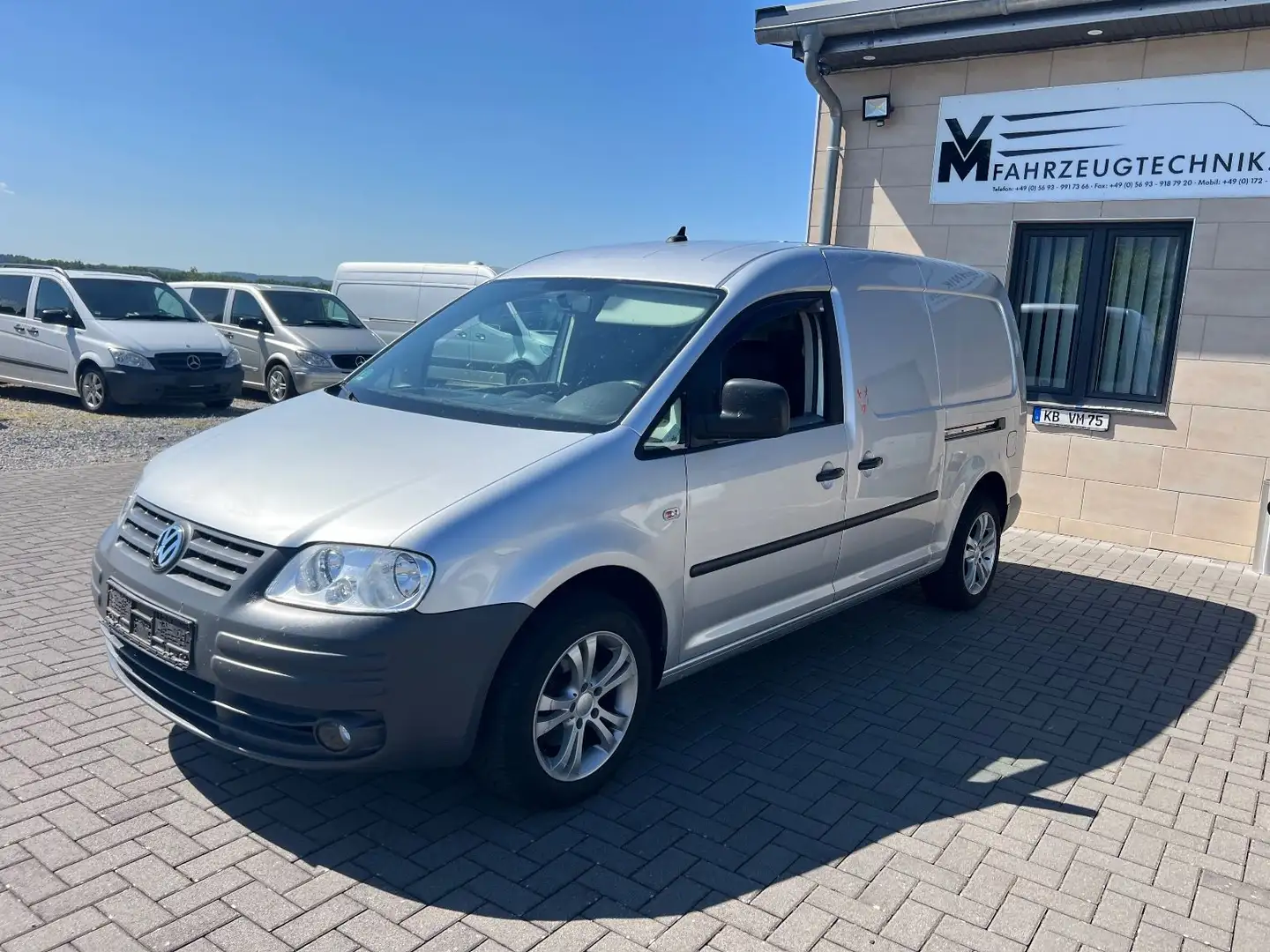 Volkswagen Caddy Maxi Klima*AHK*2x Tür*PDC Zilver - 1