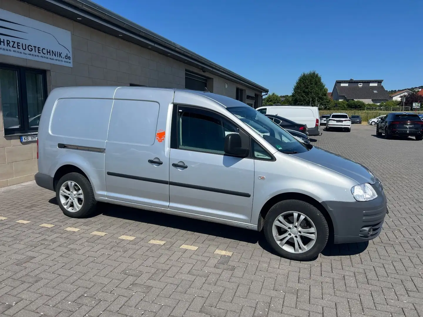 Volkswagen Caddy Maxi Klima*AHK*2x Tür*PDC Argent - 2