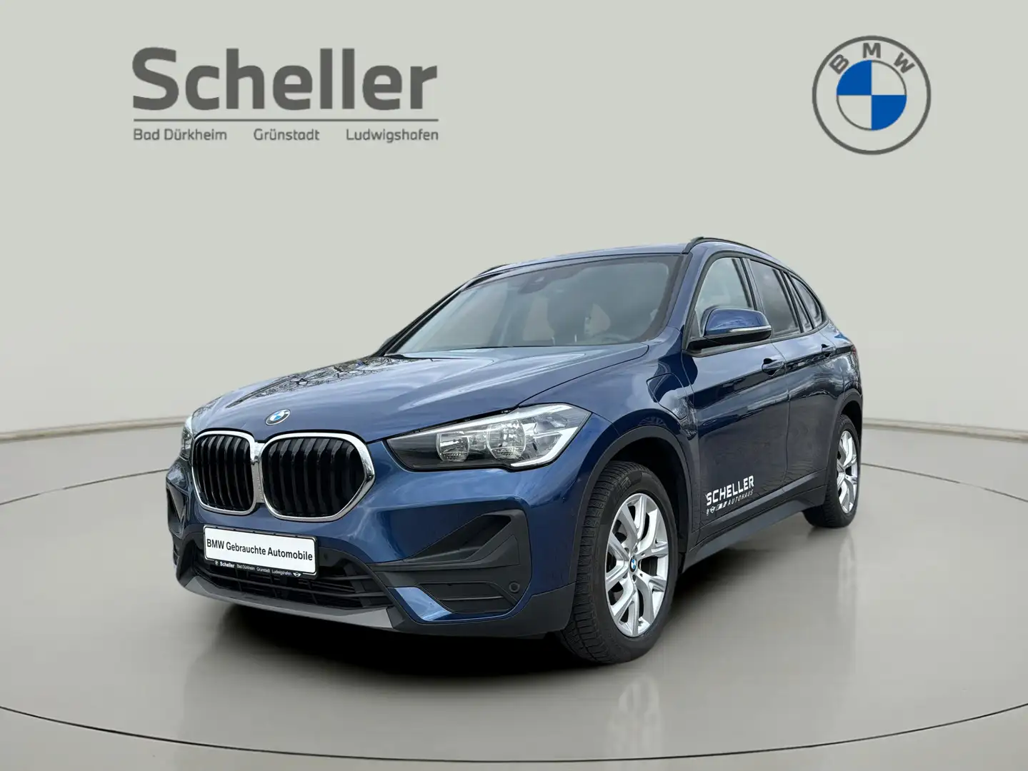 BMW X1 xDrive25e (2019 - 2022) Advantage HiFi DAB Blauw - 1