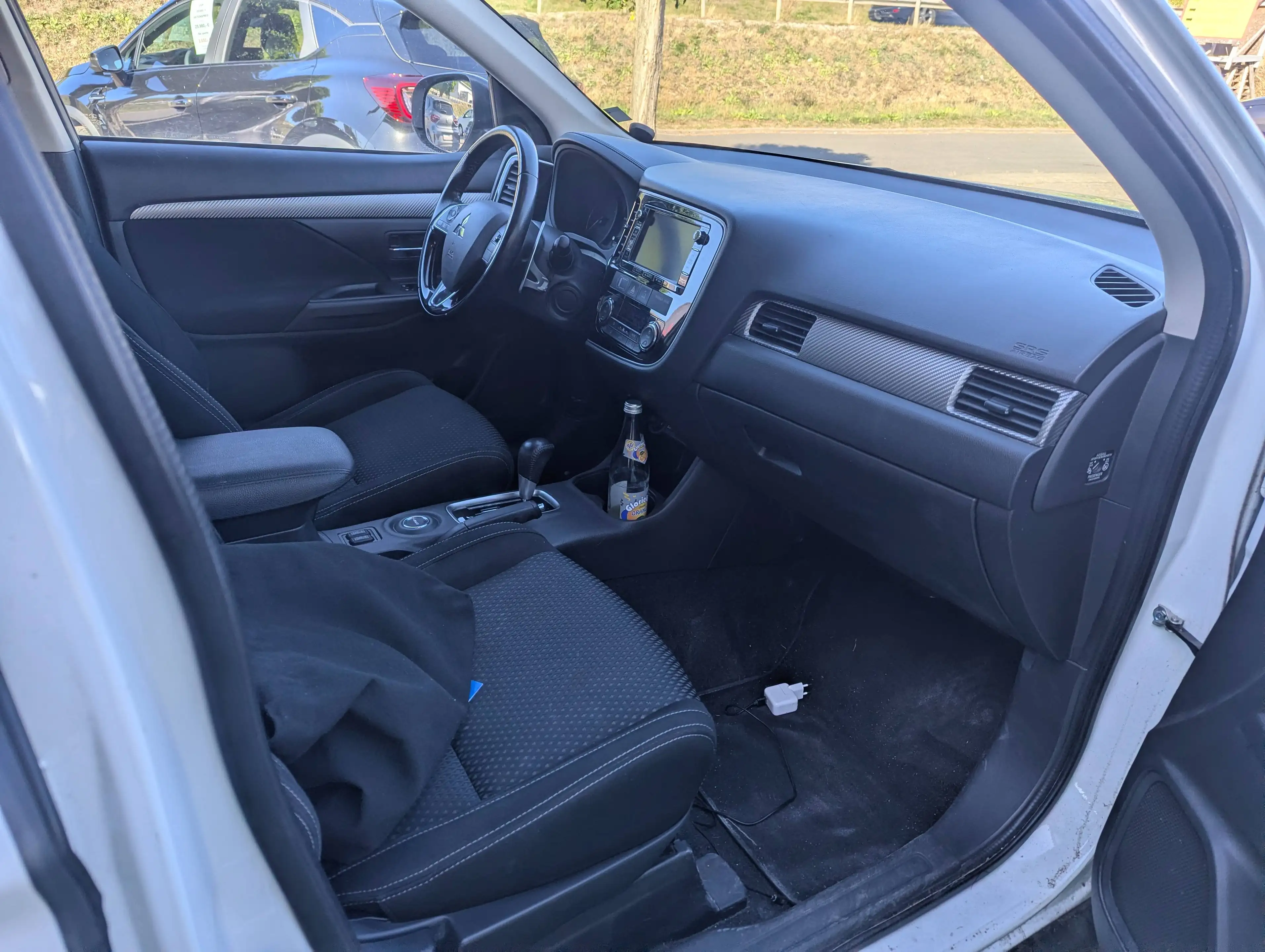Mitsubishi Outlander SUV-Star+ 2.2 DI-D 4WD AT — photo 6