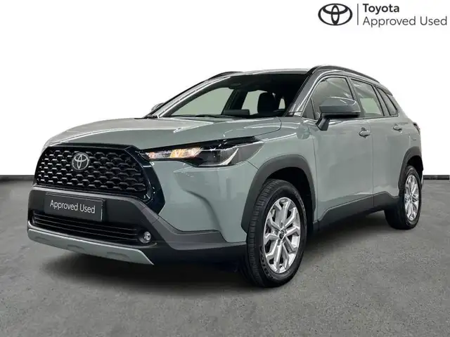 Toyota Corolla Cross 140hp HEV Dynamic | carplay | camera