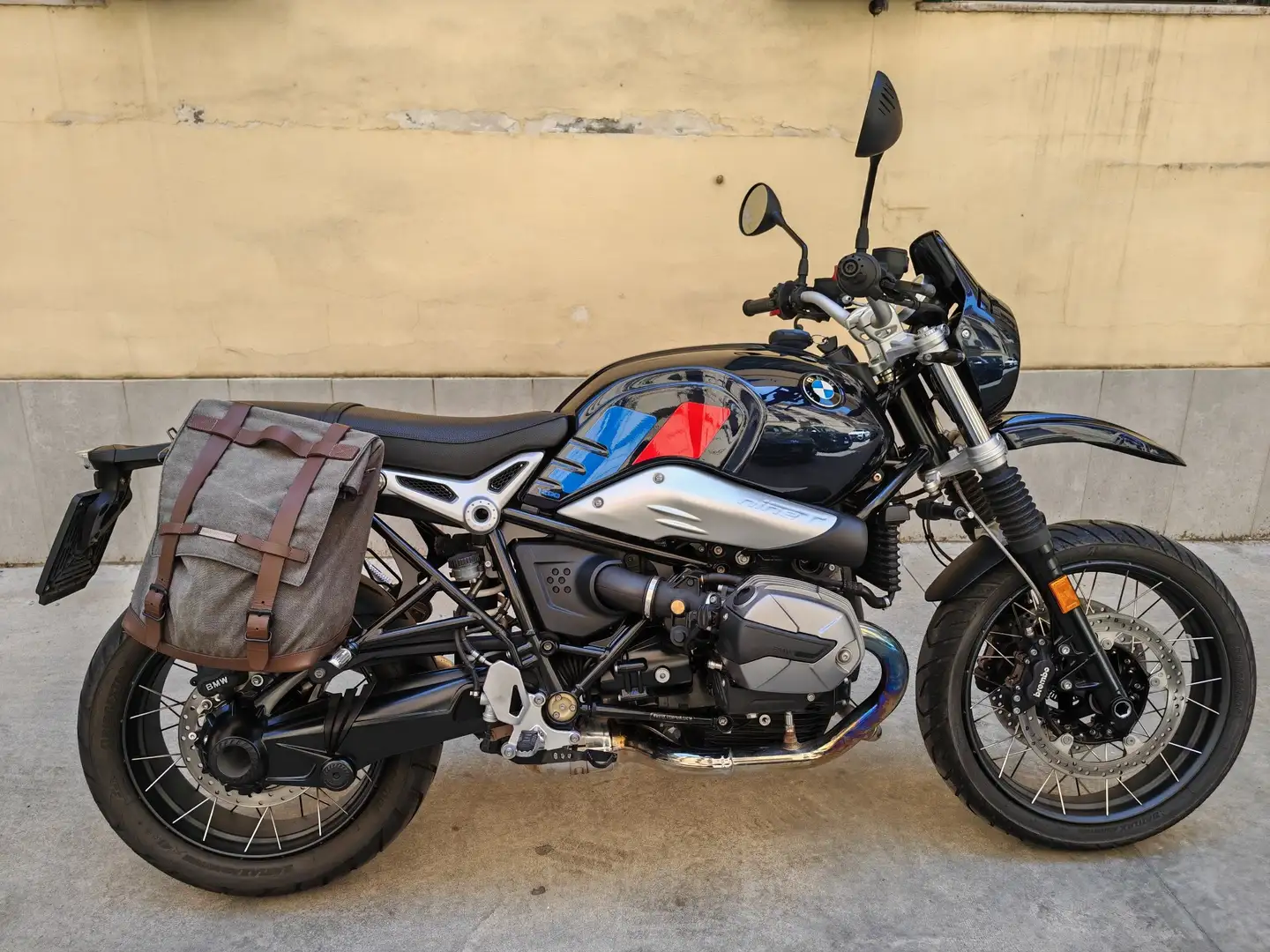 BMW R 12 nineT URBAN G/S Albastru - 1