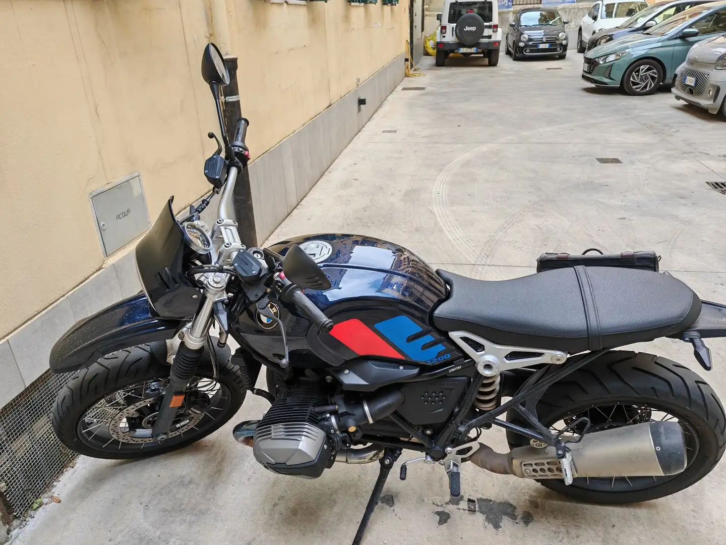 BMW R 12 nineT URBAN G/S Blue - 1