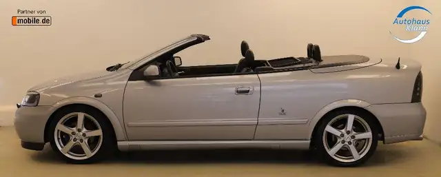 Opel Astra view 6