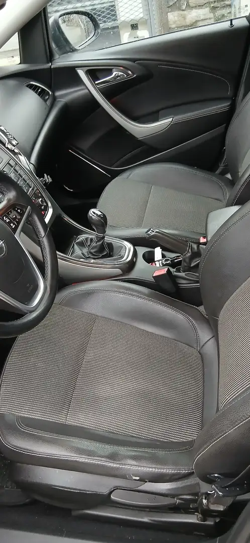 Opel Astra 1.7 CDTI DPF Sports Tourer Edition - 2