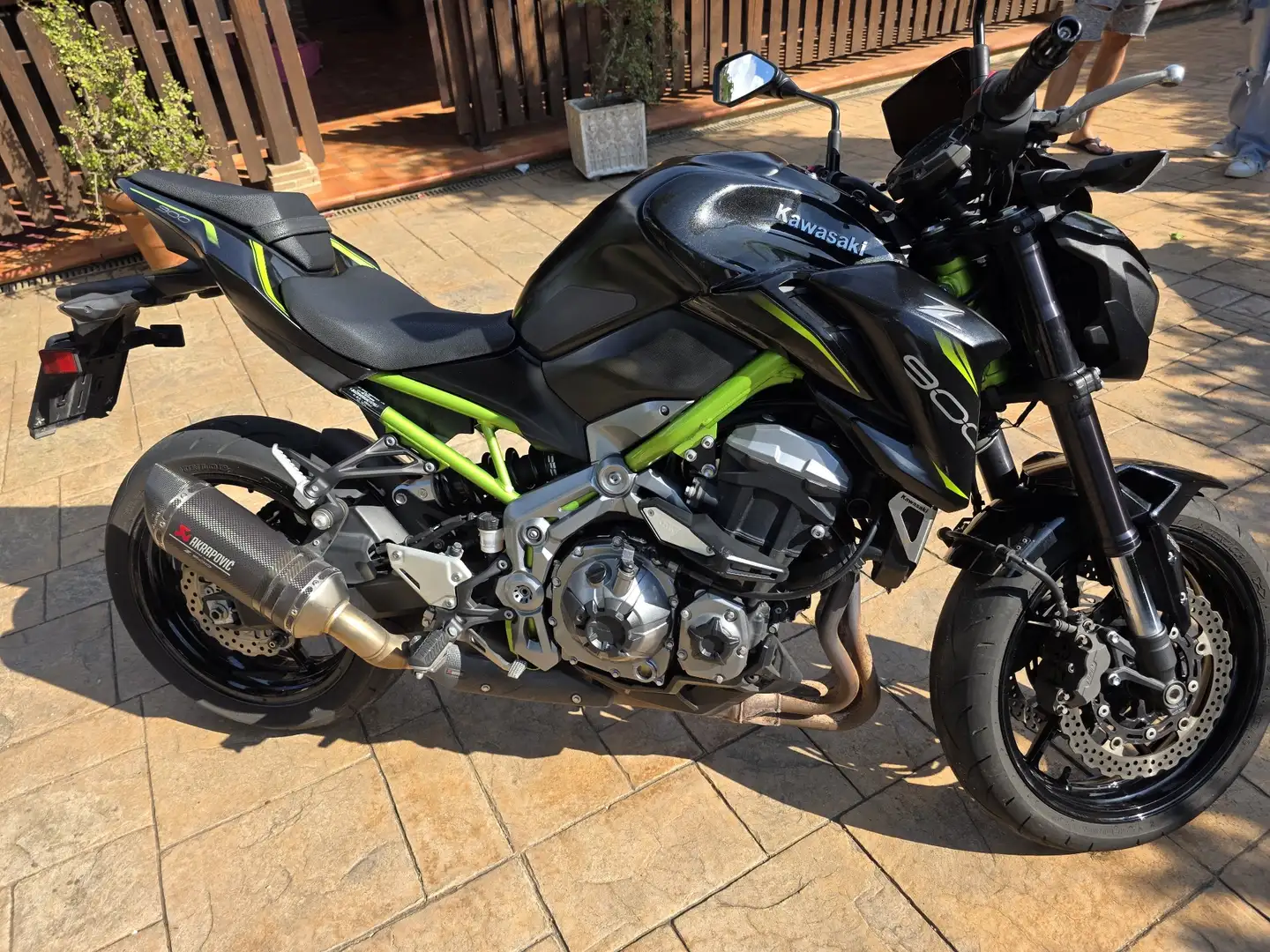 Kawasaki Z 900 Vert - 2