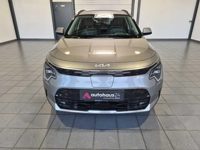 Kia E-Niro view 2