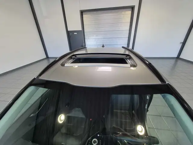 Kia E-Niro view 15