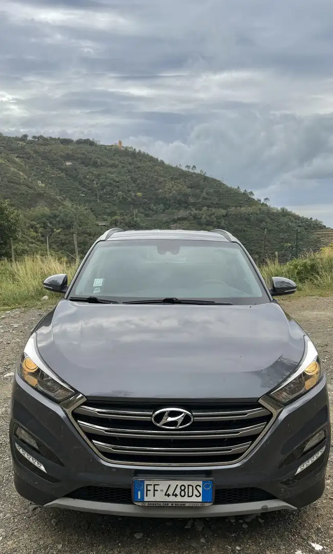 Hyundai TUCSON 1.7 crdi Xpossible 2wd 115cv - 2