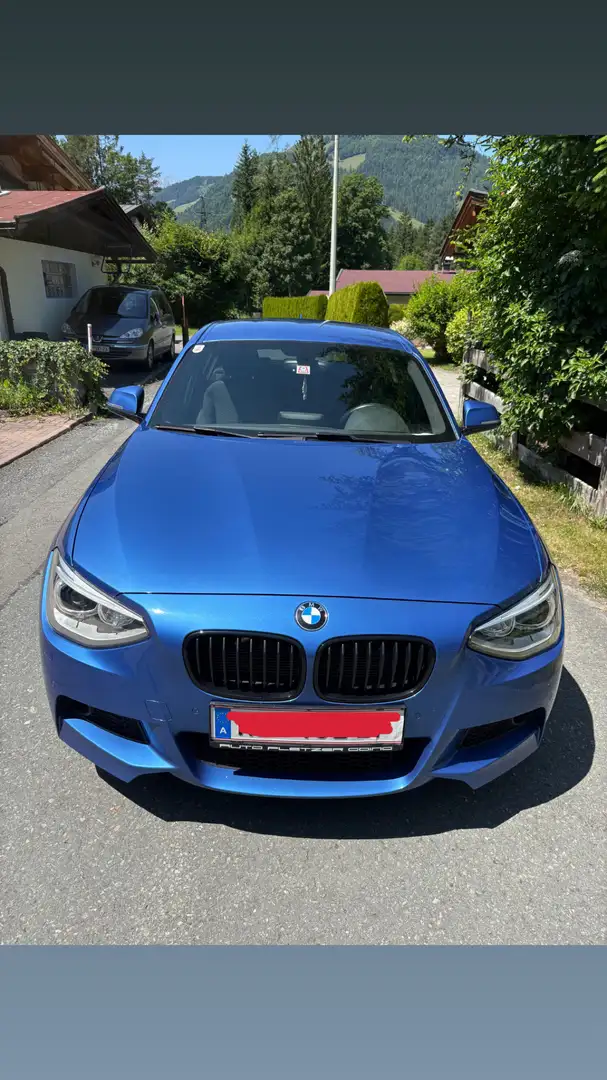 BMW 118 118d xDrive M-Paket Blau - 1
