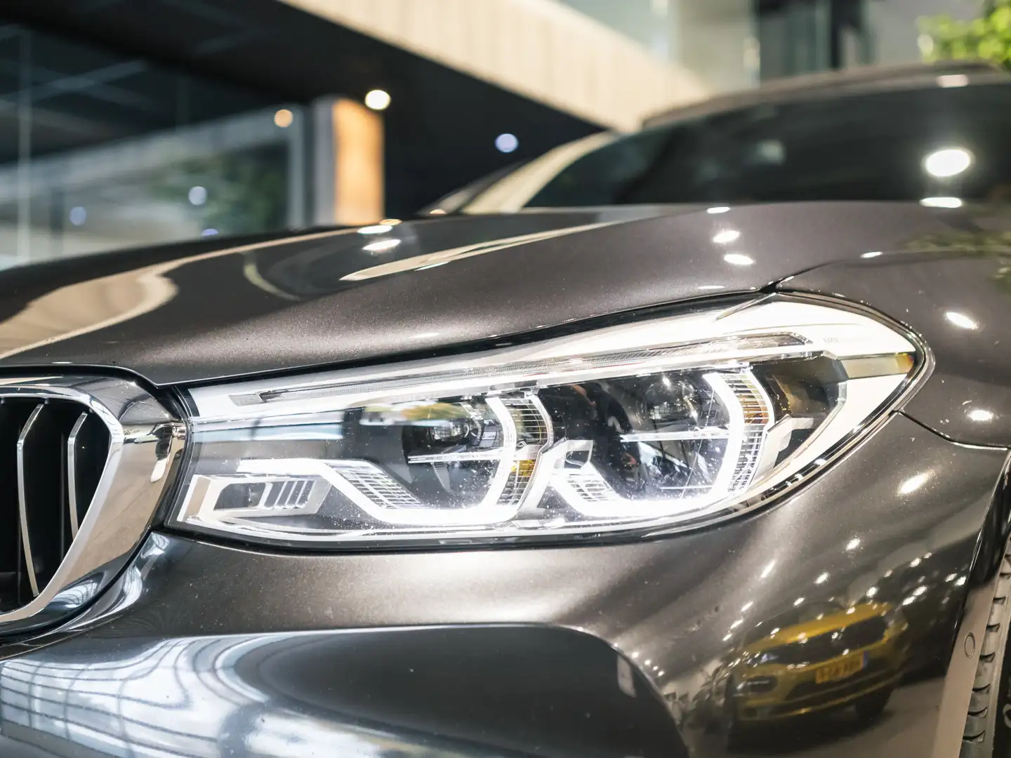 BMW 630 6-serie Gran Turismo 630i High Executive Automaat Сірий - 2