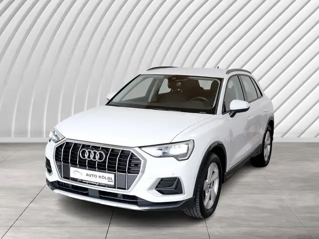 Audi Q3 35 TDI advanced / Navi 1. Hand
