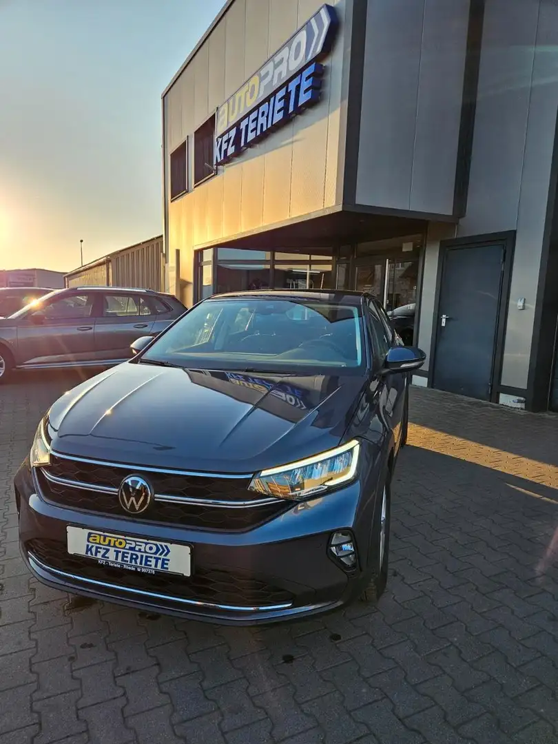Volkswagen Taigo Life ACC DAB Navi App LED Grau - 1