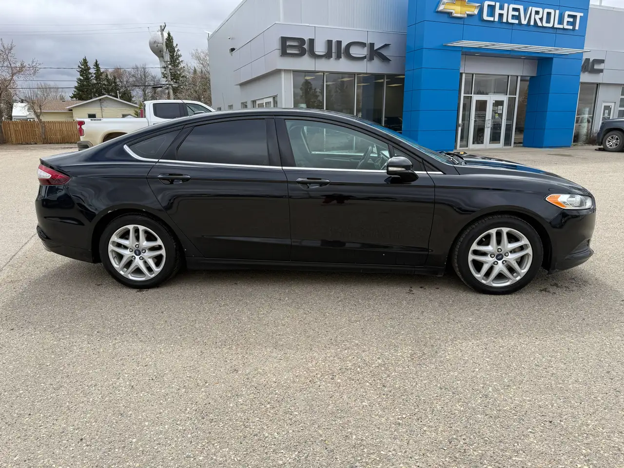 Ford Fusion снимка Ford Fusion