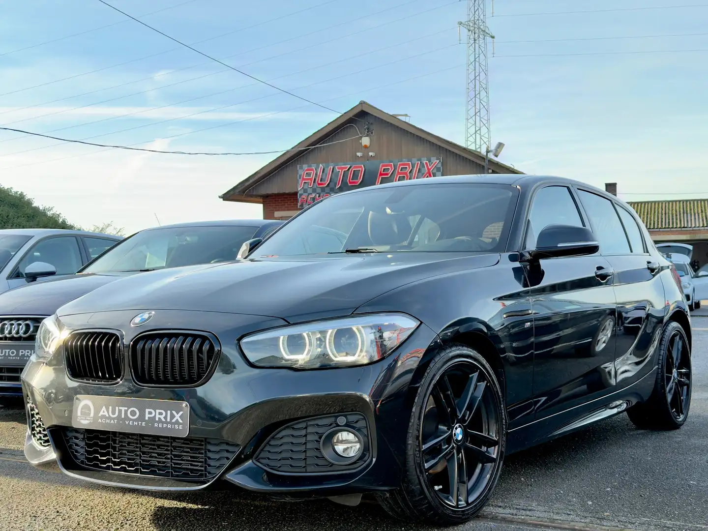 BMW 116 i Pack M Navi Xénon Cuir Face Lift 1Er Main Fekete - 1