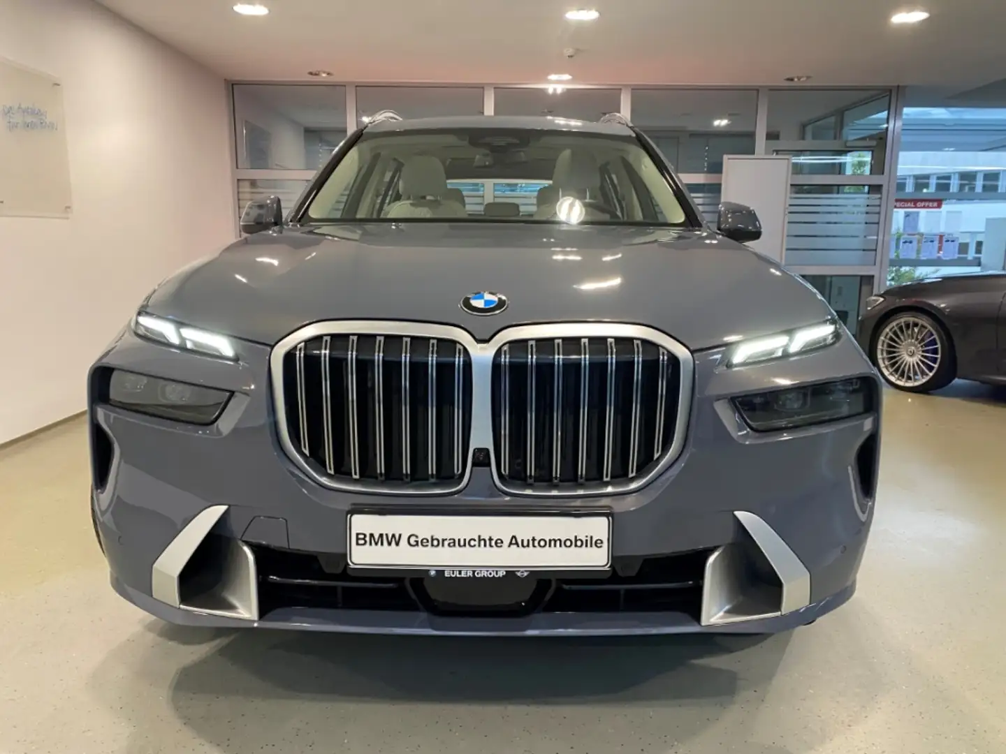 BMW X7 xDrive 40d HUD Luftfederung Niveau StandHZG AHK-kl Grau - 2
