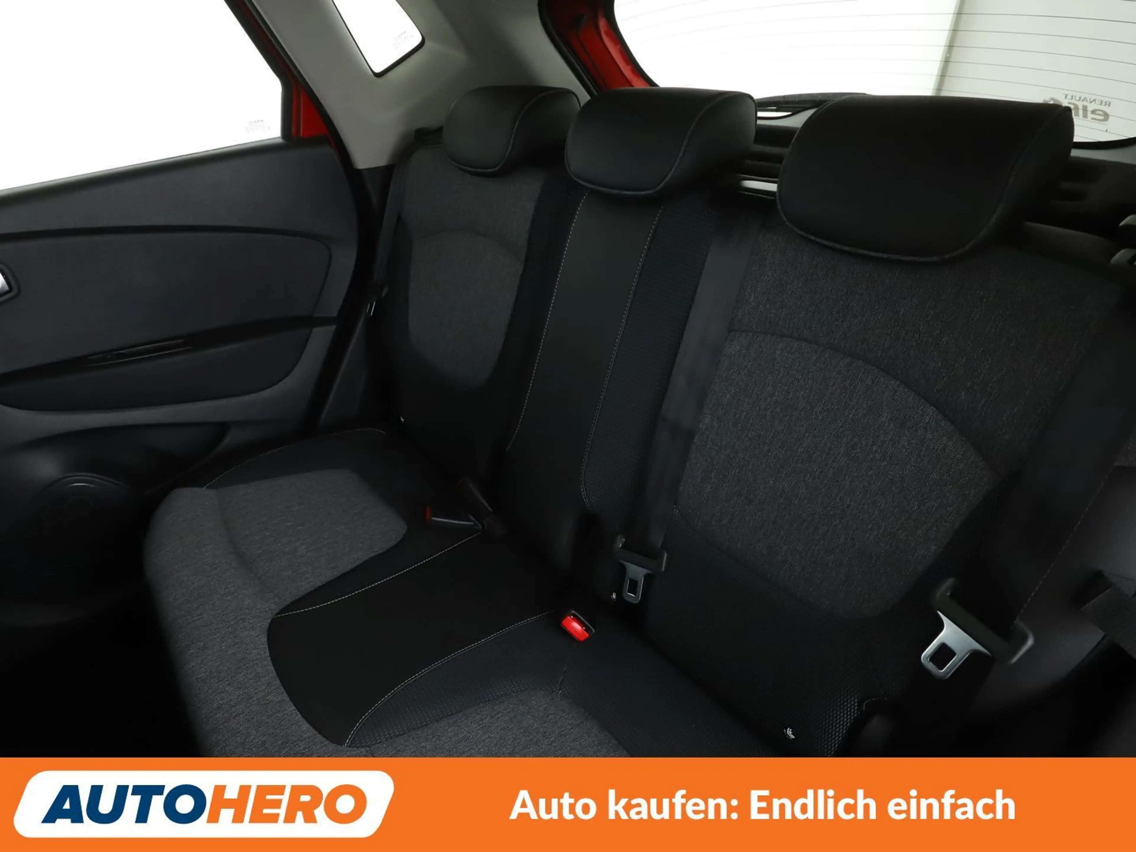 Renault Captur 1.3 TCe Intens Aut.*NAVI*LED*TEMPO*PDC*SHZ* — photo 14
