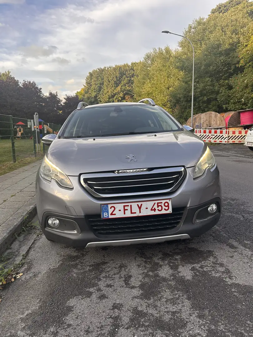 Peugeot 2008 1.6 e-HDi Allure - 1