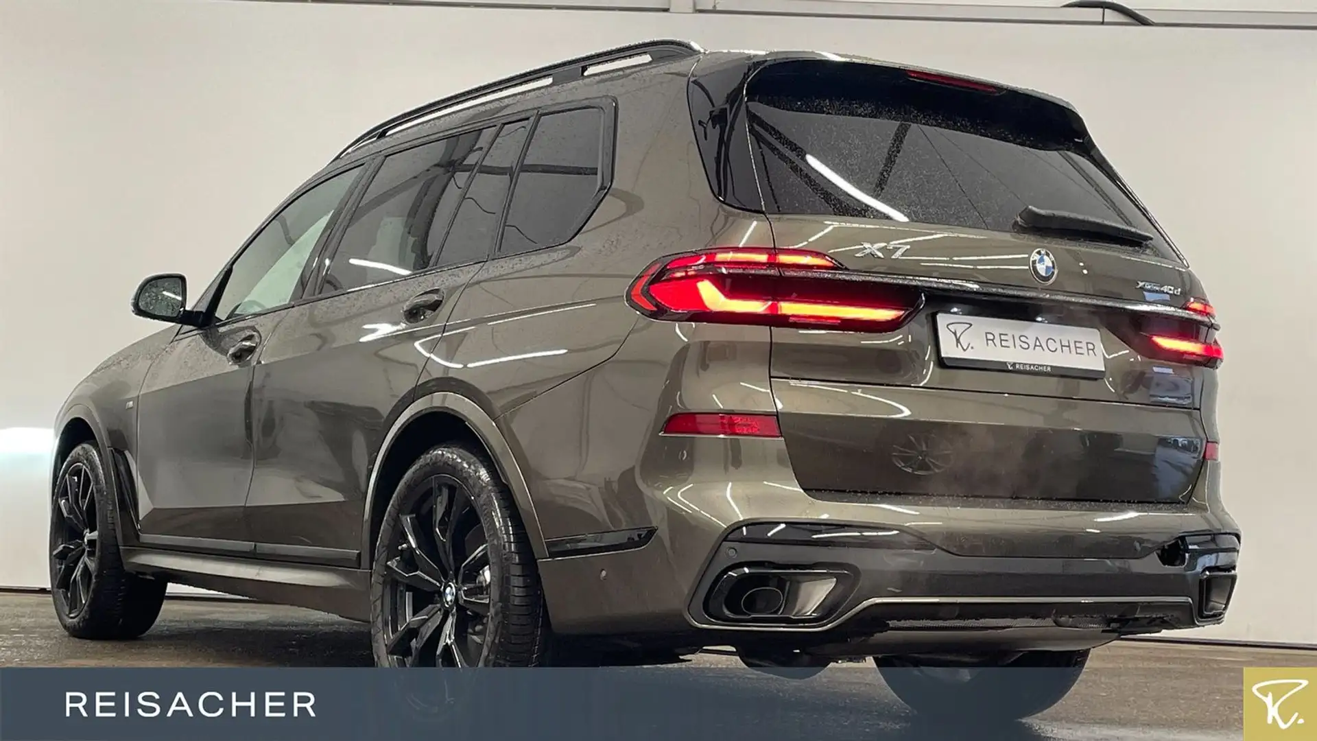 BMW X7 xDrive40d Sportpaket Autom. Parksystem DAB Barna - 2