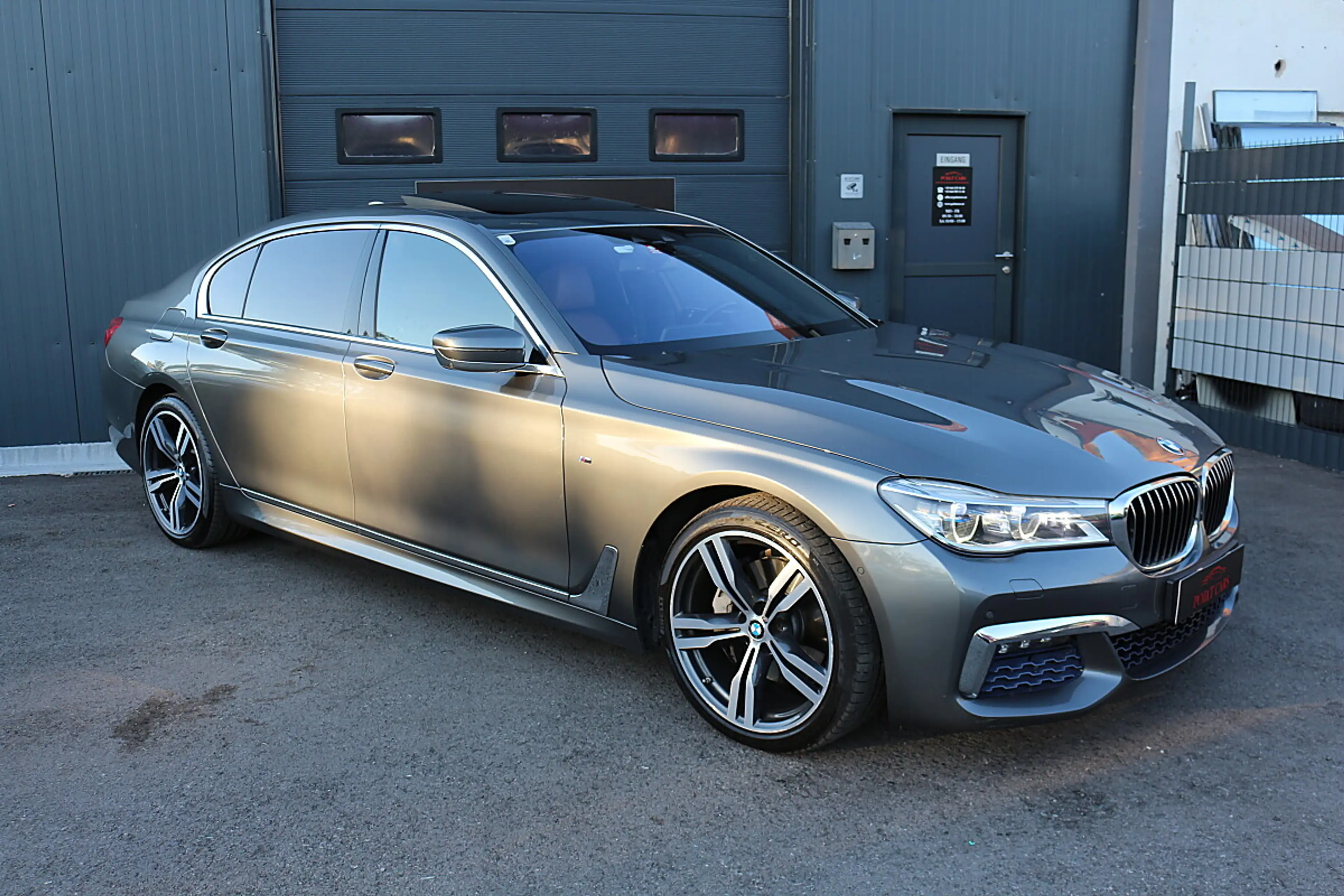 BMW 740 Ld xDrive Aut. *VOLL* *Sky Lounge* *Pano* — photo 2