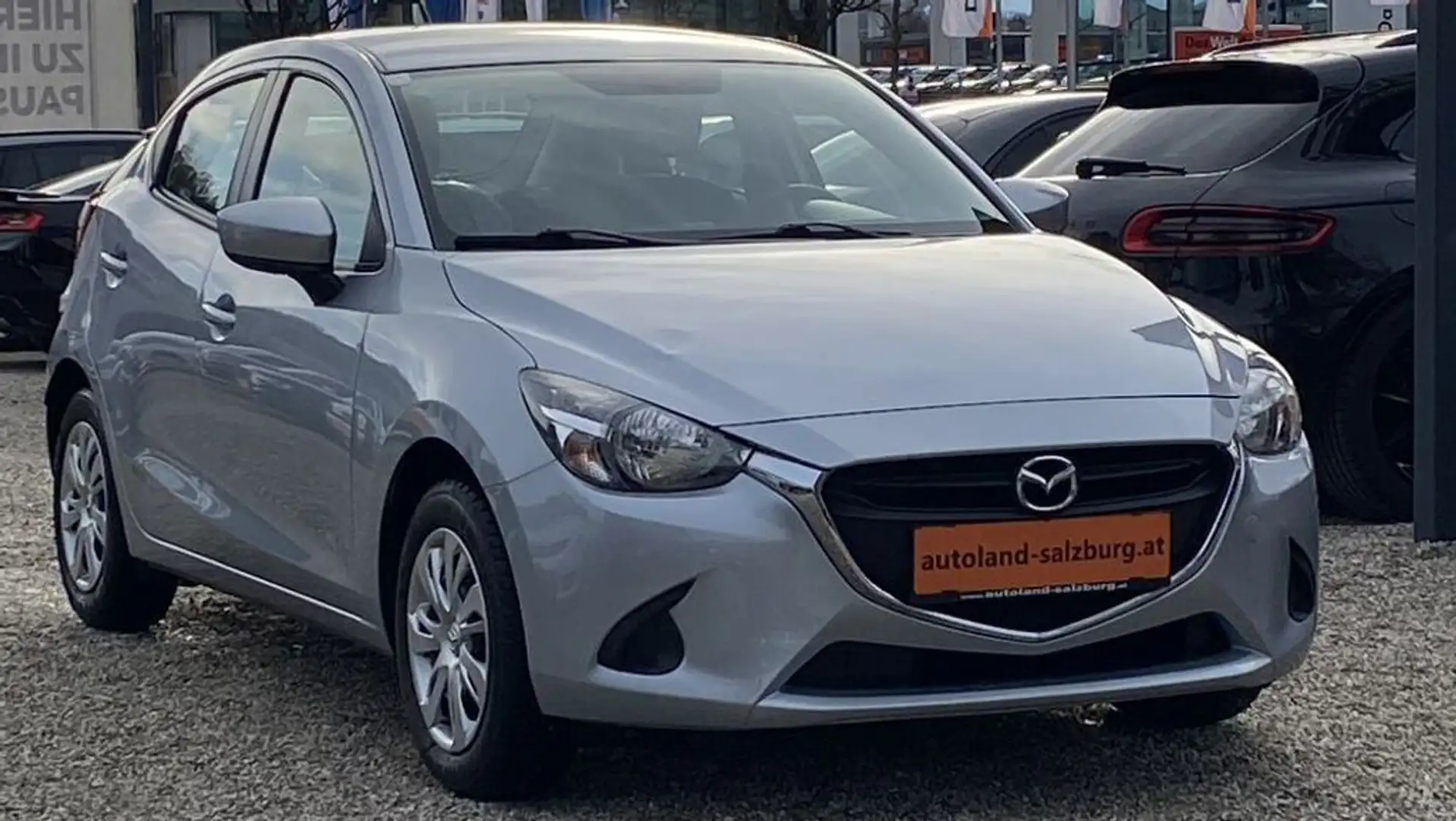 Mazda 2 Emotion AUX ISOFIX 8-Fachbereift Silber - 1