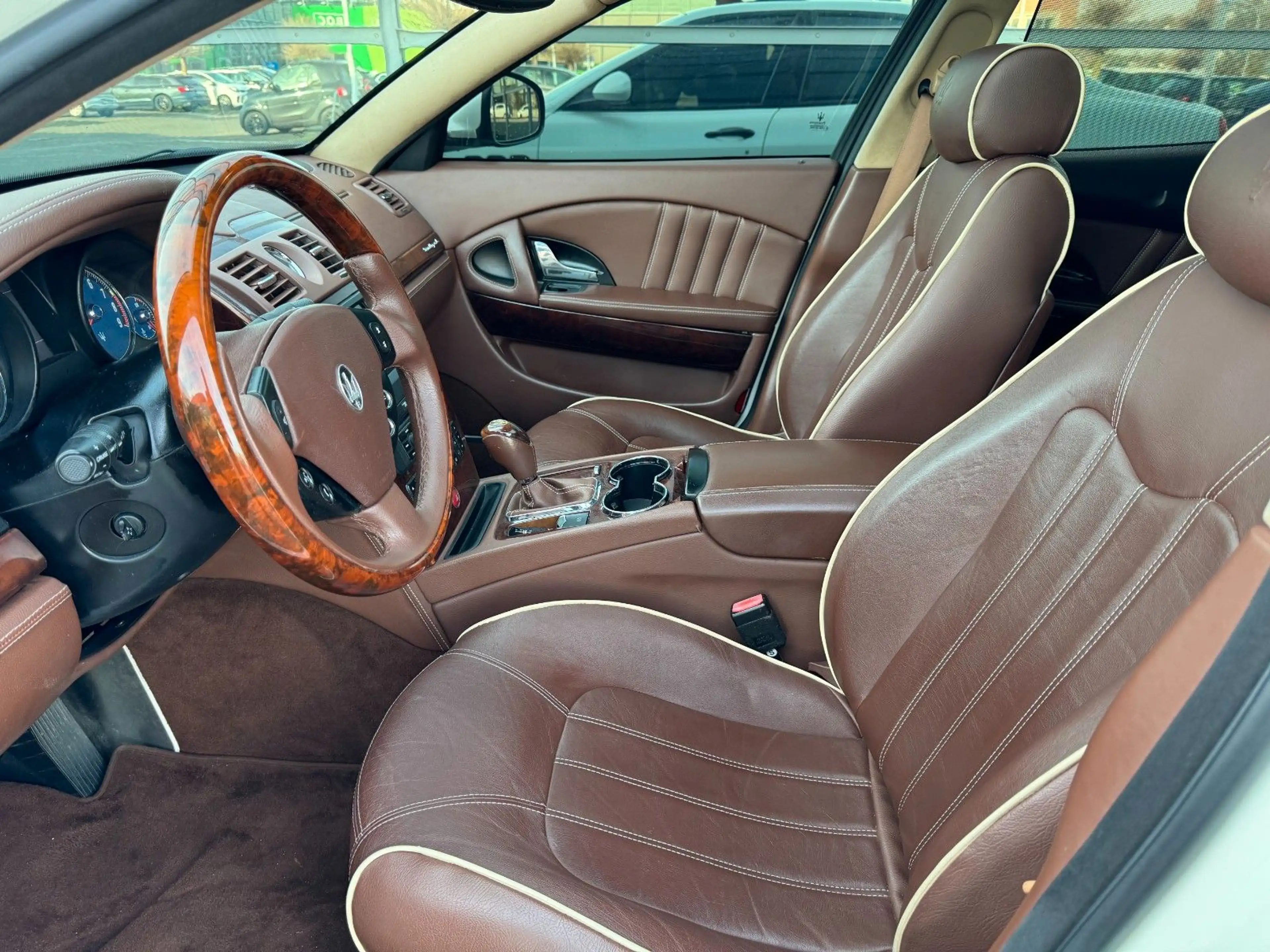 Maserati Quattroporte v8 4.2 SB-Dach PDC Xenon Bose — photo 7