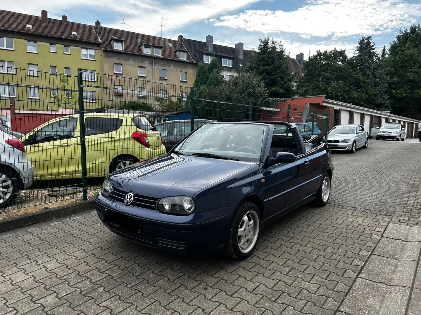 Volkswagen Golf IIII TÜV NEU* TOP ZUSTAND Bleu - 1