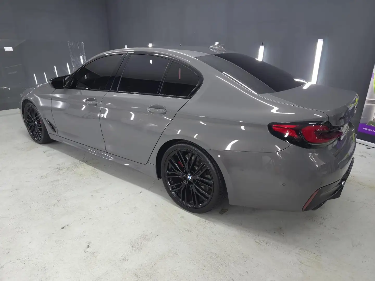 BMW M550 M550 Full Optional con Tettuccio Grigio - 2