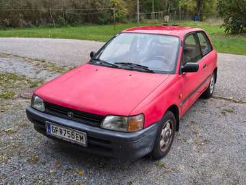 Starlet 1,3 XLi