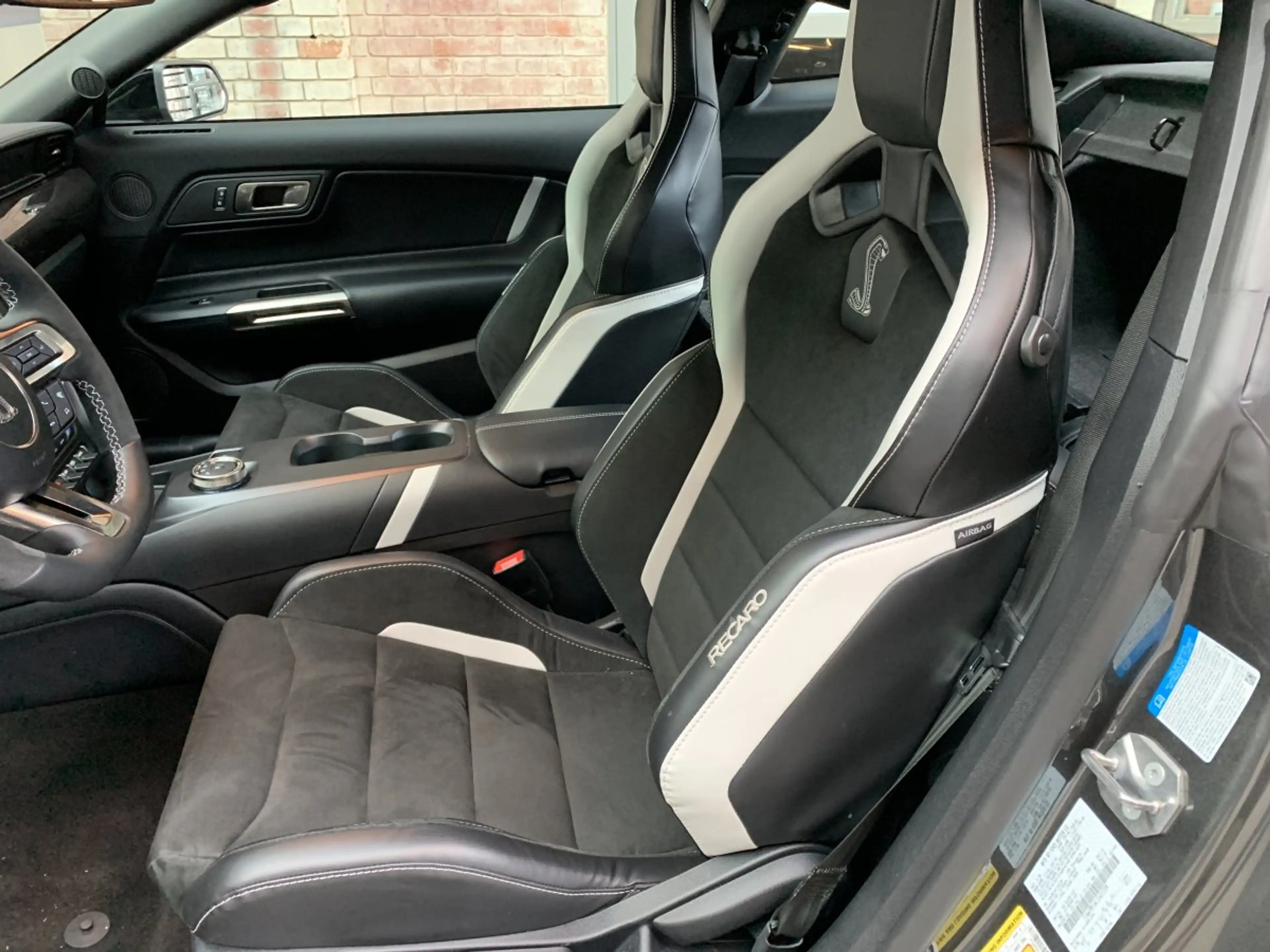Ford Mustang Shelby GT500 Carbon-Int./RECARO/1.Hand — photo 5