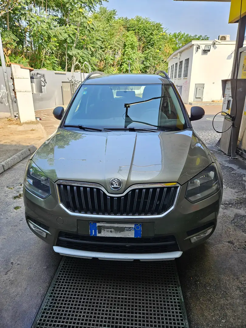 Skoda Yeti Yeti 2014 1.2 tsi Ambition 105cv Verde - 1