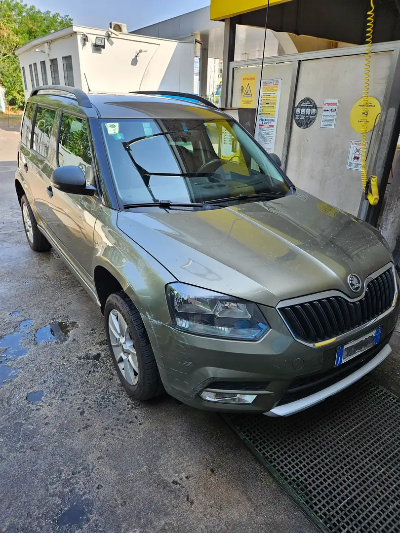 Skoda Yeti Yeti 2014 1.2 tsi Ambition 105cv Verde - 2